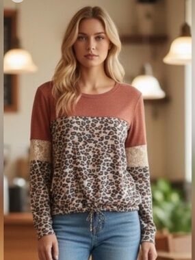 JOLT Leopard &Lace Blouse Size Large